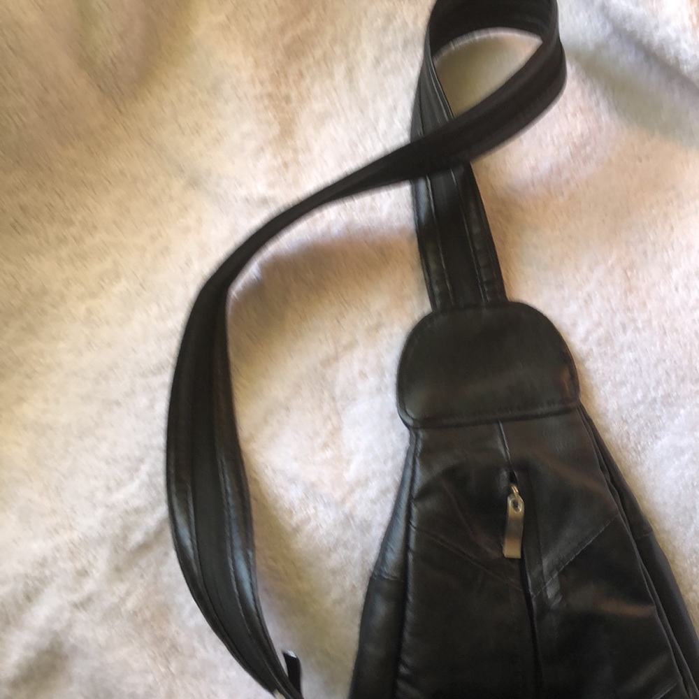 Crossbody leather - Picture 3 of 6